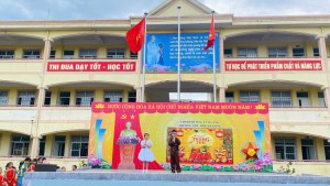 LIÊN ĐỘI TRƯỜNG TIỂU HỌC KỲ LONG TỔ CHỨC “VUI HỘI TRUNG THU” VÀ TRAO GIẢI CUỘC THI LÀM ĐÈN LỒNG
