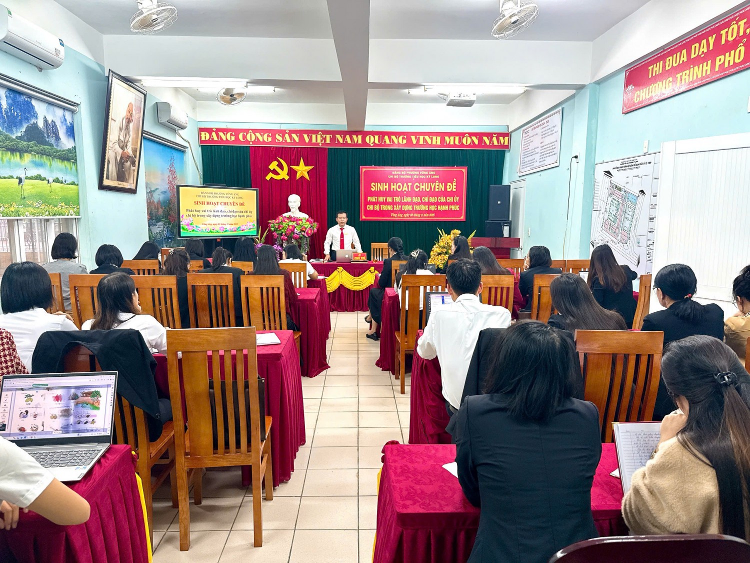 CHI BỘ TRƯỜNG TIỂU HỌC KỲ LONG TỔ CHỨC SINH HOẠT CHUYÊN ĐỀ THÁNG 11 NĂM 2025